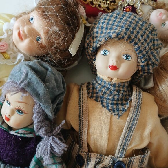 Unbranded Porcelain Doll Set of 6 GUC - Picture 3 of 7